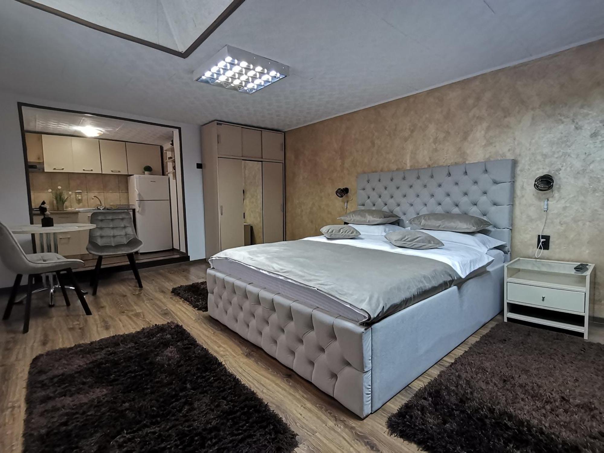 Shelby Accommodation -Adult Only- Sinaia Exterior photo